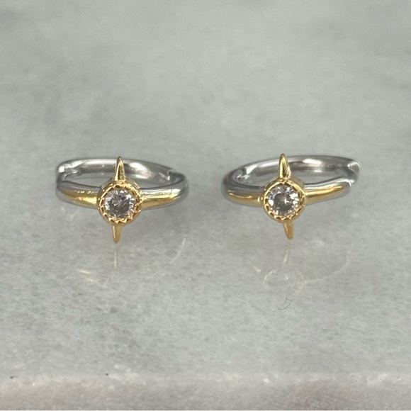 Modest Lu Jewelry - Silver Gold Two Tone Star Burst Crystal Hoop Earrings 

14mm

Sterling Silver
